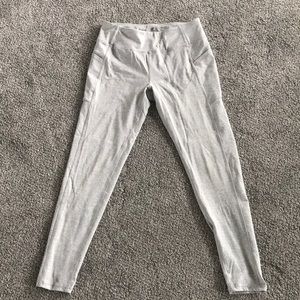 Light grey workout leggings